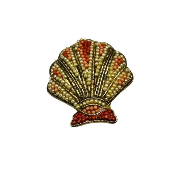 Vintage Liz Claiborne Sea Shell Brooch Pin Signed LC 2x2" - Picture 3 of 6